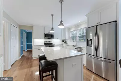 13109 Laneview Court, Herndon, VA 20171 - Photo 12
