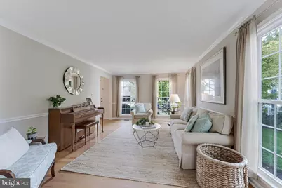 13109 Laneview Court, Herndon, VA 20171 - Photo 6