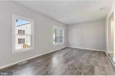 5416 New London Park Drive, Fairfax, VA 22032 - Photo 12