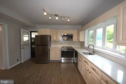 6933 Tyndale Street, McLean, VA 22101 - Photo 14