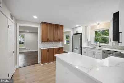 6712 S Benson Drive, Alexandria, VA 22306 - Photo 10