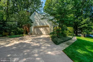 6812 Bluecurl Cir, Springfield, VA 22152 - Photo 6