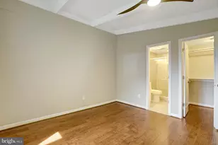 7113 Carol Ln, Falls Church, VA 22042 - Photo 26