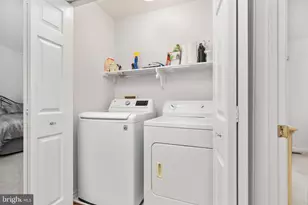 12789 Fair Crest Ct, Fairfax, VA 22033 - Photo 24