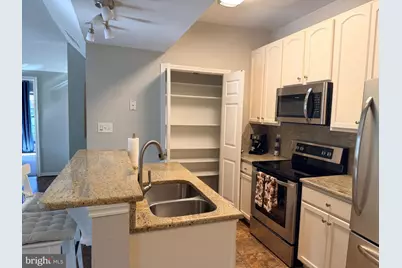 3921 Penderview Drive #1828, Fairfax, VA 22033 - Photo 22