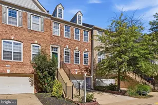 12880 Fair Valley Ct, Fairfax, VA 22033 - Photo 2