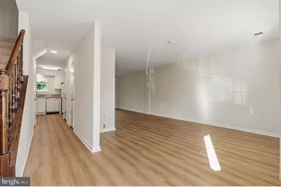2836 Lester Lee Court, Falls Church, VA 22042 - Photo 2
