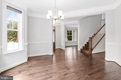 7223 Pine Drive, Annandale, VA 22003 - Photo 8