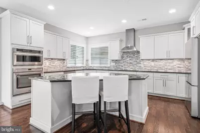 7223 Pine Drive, Annandale, VA 22003 - Photo 14