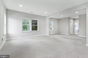 7223 Pine Dr, Annandale, VA 22003 - Photo 36