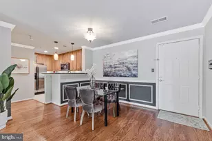 3175 Summit Dr, Oakton, VA 22124 - Photo 10