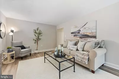 623 Center Street #T3, Herndon, VA 20170 - Photo 6