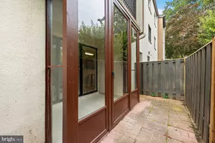623 Center St, Herndon, VA 20170 - Photo 24