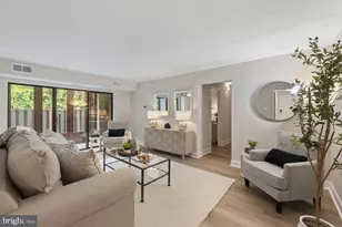 623 Center St, Herndon, VA 20170 - Photo 4