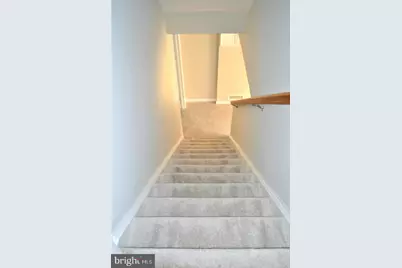 9926 Lakepointe Court, Burke, VA 22015 - Photo 32
