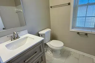 9926 Lakepointe Ct, Burke, VA 22015 - Photo 26
