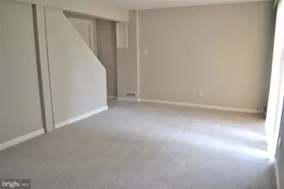 9926 Lakepointe Court, Burke, VA 22015 - Photo 36