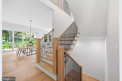 906 Hillcrest Drive SW, Vienna, VA 22180 - Photo 34