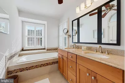 8020 Merry Oaks Court, Vienna, VA 22182 - Photo 12