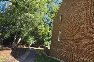 2922 Oakborough Square, Oakton, VA 22124 - Photo 6