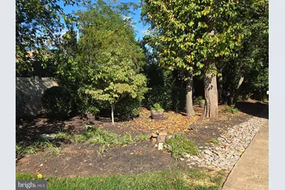 2922 Oakborough Square, Oakton, VA 22124 - Photo 8