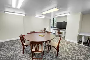 2311 Pimmit Dr, Falls Church, VA 22043 - Photo 32