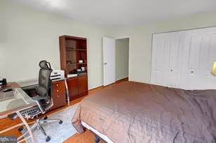 2311 Pimmit Dr, Falls Church, VA 22043 - Photo 20