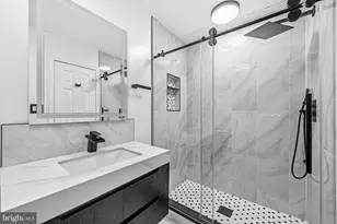 3050 Federal Hill Dr, Falls Church, VA 22044 - Photo 20