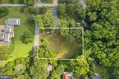 5963 Evergreen Trl, Lorton, VA 22079 - Photo 4
