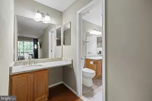 11717 Karbon Hill Ct, Reston, VA 20191 - Photo 18