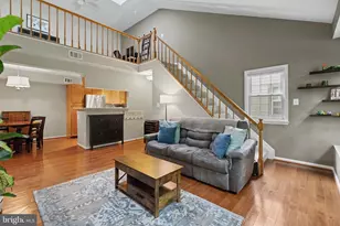 11717 Karbon Hill Ct, Reston, VA 20191 - Photo 8