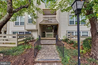 11717 Karbon Hill Court #712B, Reston, VA 20191 - Photo 2