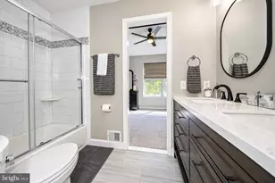6500 Old Carriage Ln, Alexandria, VA 22315 - Photo 12