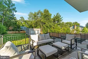 2841 Edgelea Rd, Vienna, VA 22181 - Photo 62