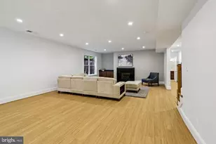 7926 Bolling Dr, Alexandria, VA 22308 - Photo 66