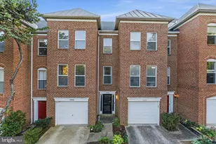 12066 Edgemere Cir, Reston, VA 20190 - Photo 1
