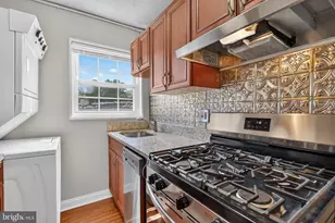 2305 Farrington Ave, Alexandria, VA 22303 - Photo 12