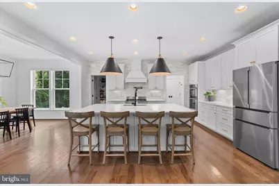 7314 Hughes Court, Falls Church, VA 22046 - Photo 4