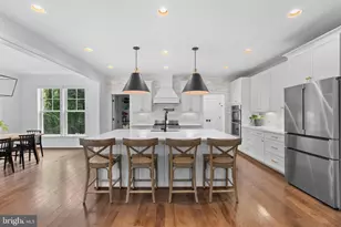 7314 Hughes Ct, Falls Church, VA 22046 - Photo 4