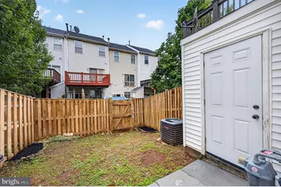 2426 Corn Crib Court, Herndon, VA 20171 - Photo 32