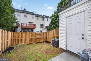 2426 Corn Crib Ct, Herndon, VA 20171 - Photo 32