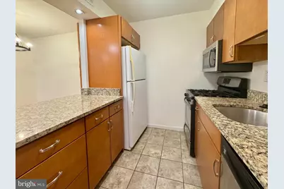 5932 Cove Landing Road #302D, Burke, VA 22015 - Photo 8