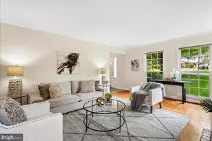3215 Amberley Ln, Fairfax, VA 22031 - Photo 6