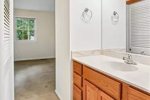 3215 Amberley Ln, Fairfax, VA 22031 - Photo 26