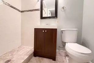 8769 Kanawha Ct, Lorton, VA 22079 - Photo 32