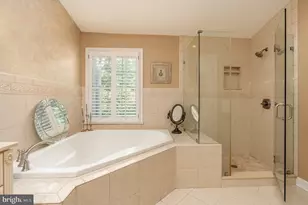 2164 Wolftrap Ct, Vienna, VA 22182 - Photo 38