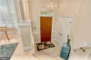 2164 Wolftrap Ct, Vienna, VA 22182 - Photo 2