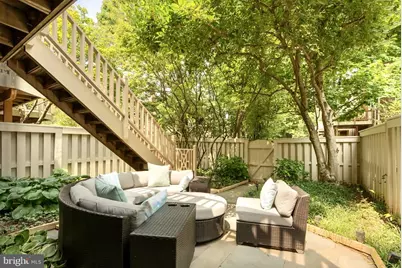 2164 Wolftrap Court, Vienna, VA 22182 - Photo 20