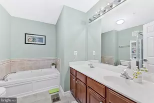 12436 Liberty Bridge Rd, Fairfax, VA 22033 - Photo 20