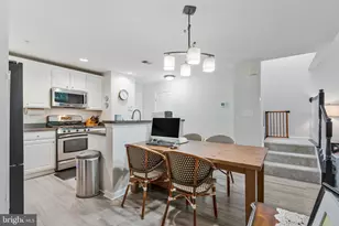 12436 Liberty Bridge Rd, Fairfax, VA 22033 - Photo 8